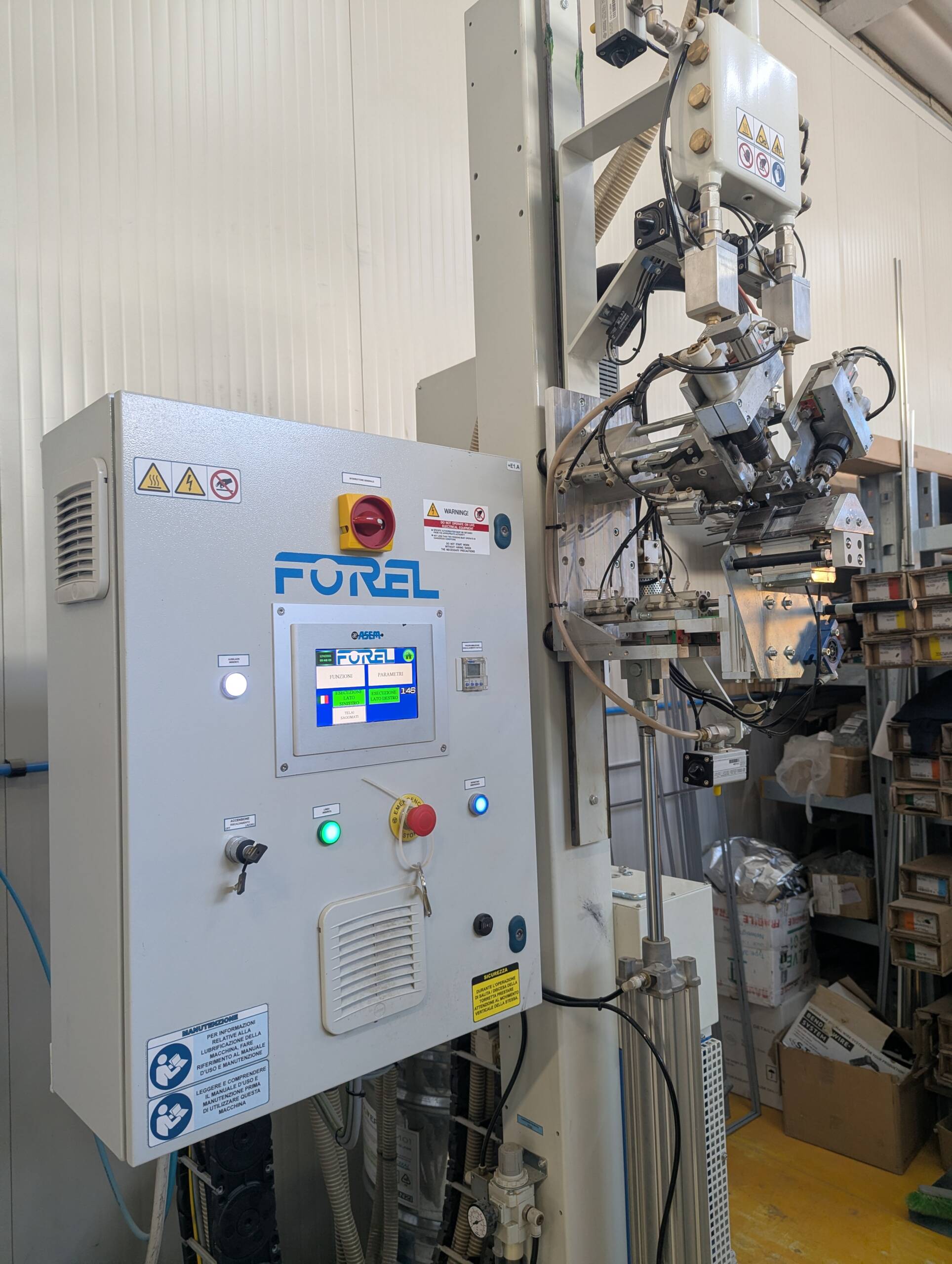 Macchina carica sali